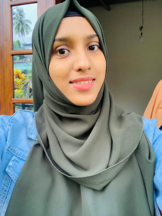 Chamha Fathima - English, Mathematics tutor