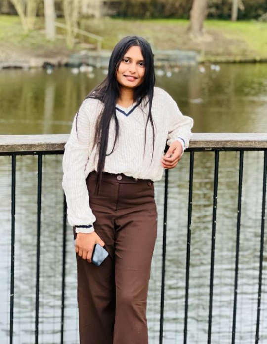 Vaishnav Pratibha - Biology, Chemistry, Hindi, English tutor