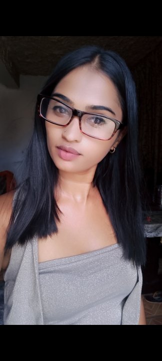 Henosa Desdemona - English, Hindi tutor