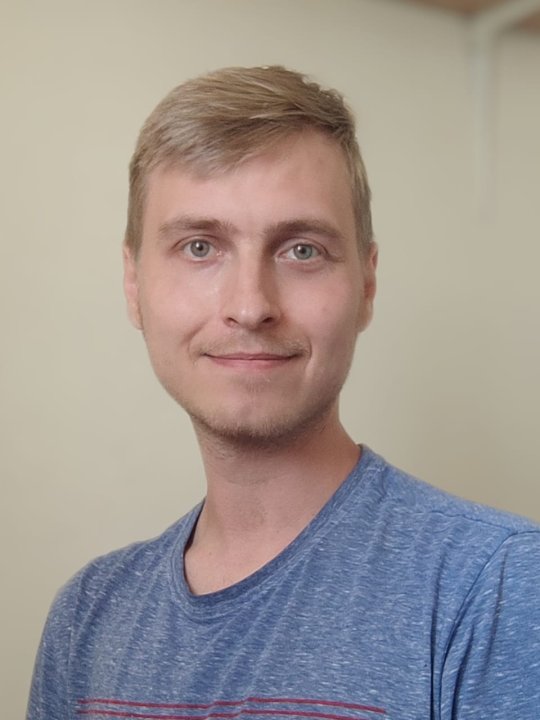 Mikhin Andrew - English tutor