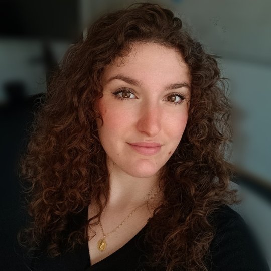Julie-Marie - French, Mathematics, Spanish tutor