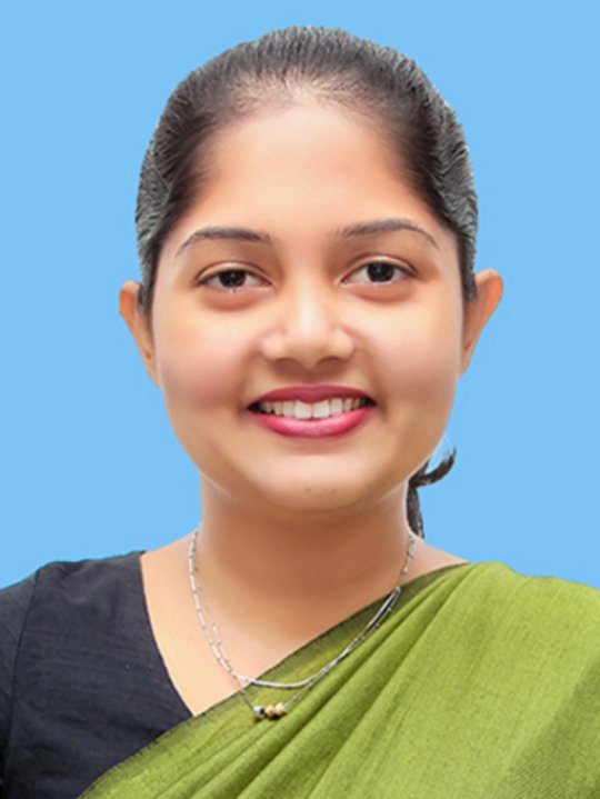 Dilki Sarah - English tutor