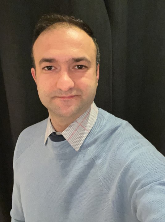 Biskiner Emre - English tutor