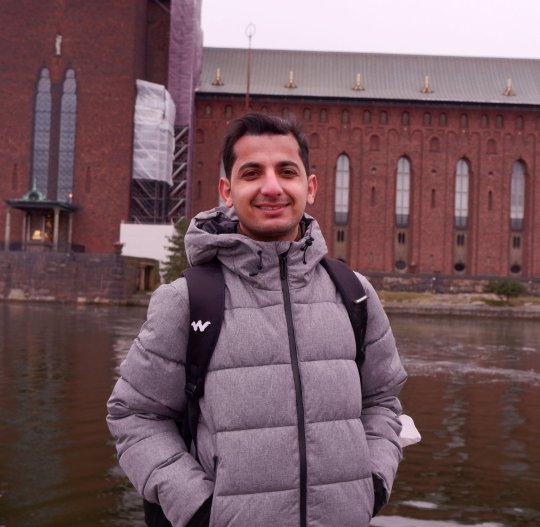 Khaliq Ahmar - Physics, Mathematics tutor