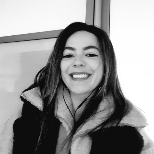 Valeska - Technology, Brazilian Portuguese, Spanish tutor