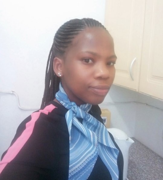 Ngidi Slingene - English tutor