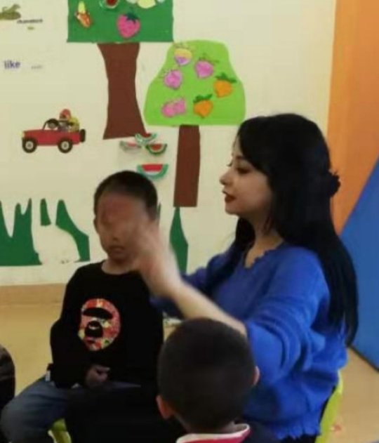 Afaf Moussayah Afaf - English tutor