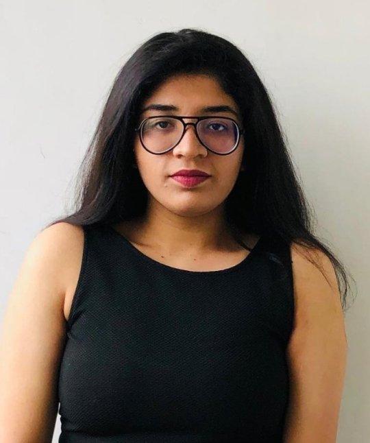 Wadhwani Vanshika - English, Hindi tutor