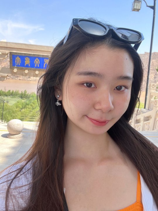 Ye JIngtian - Biology, Chemistry, Chinese tutor