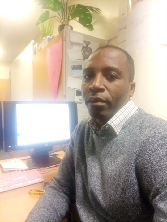 Okyere Frank - Economics, Geography, Political Economics tutor