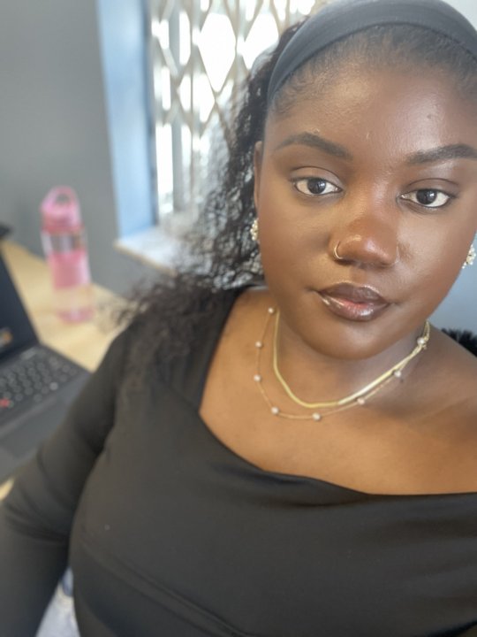 Yongue Floridane - Computer Science, French, English, Natural Science tutor