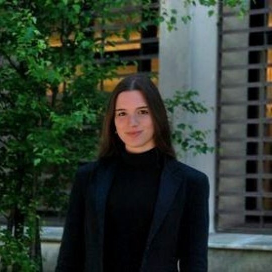 Daniela - Mathematics, European Portuguese tutor