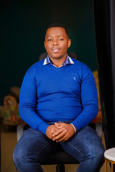 Njung'e Felix - Mathematics, Finance, Economics tutor