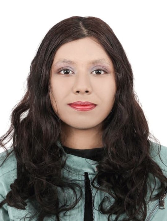 A. Alli Lutfiya - English tutor