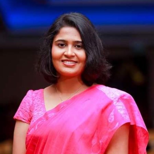 Abeyratna Hasini - Chemistry, Biology, Mathematics tutor