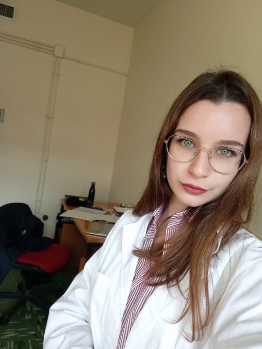 Fringuellucci Anastasia - Mathematics, Chemistry, English tutor