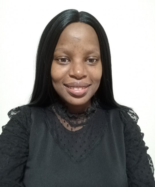 Mthembu Makhosi - English tutor