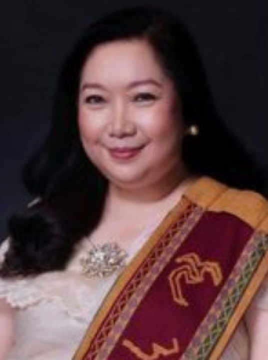 Rhodora Salazar Maria - English, Communication tutor